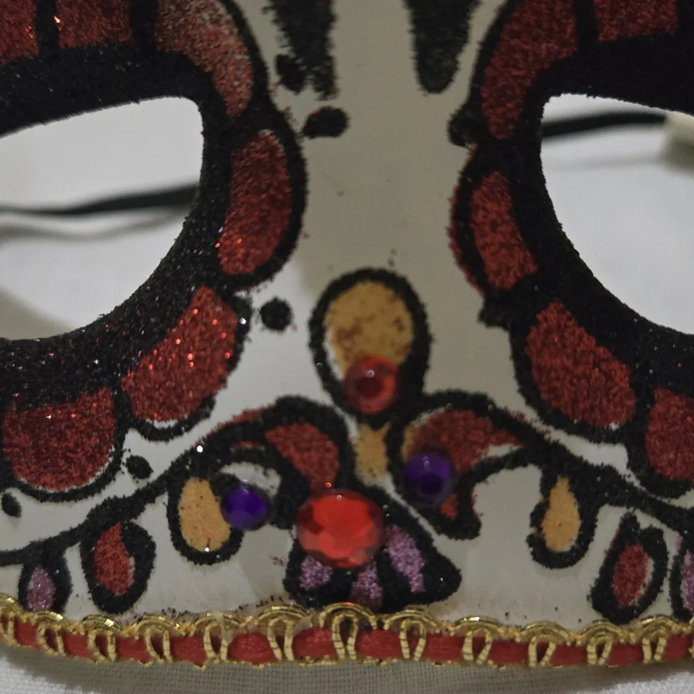 Dia De Muertos Mascarade Mask Nwt With Handpsinting And Jewels And Stretch Band!